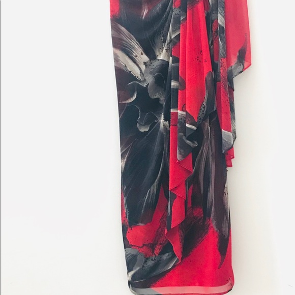 Le Chateau one shoulder dress - Picture 2 of 5